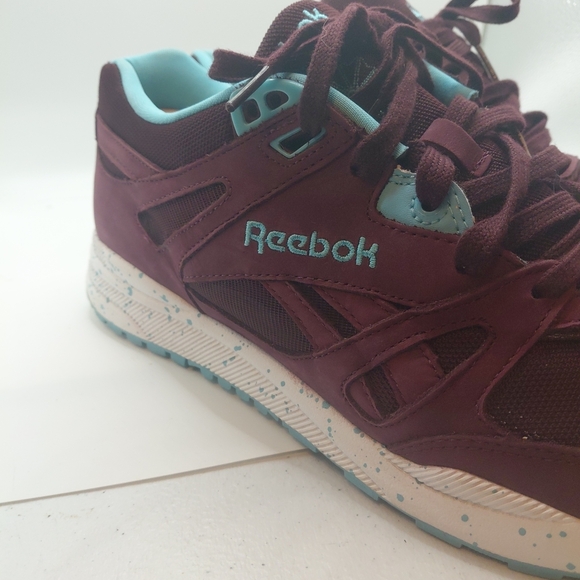 Reebok Ventilator DG Pop Maroon / Blue / White V67040 Men's 9.5 2015 - Picture 3 of 7